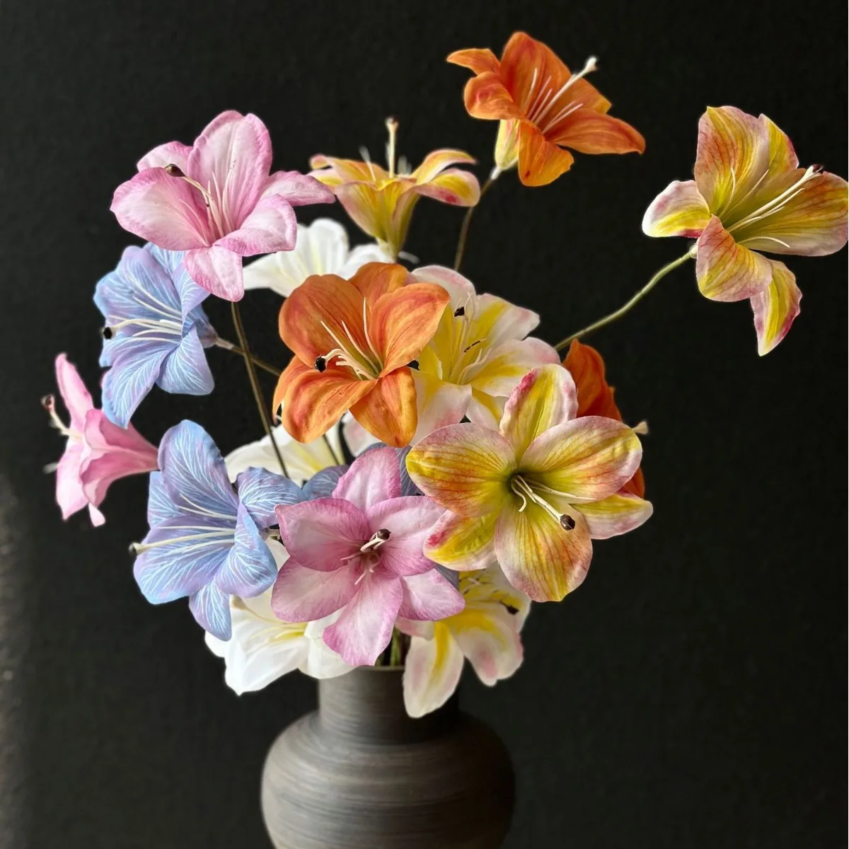 Florist Supplier 3 Head Single Stem Low Price Real Touch 3D Printing Latex Pink White Lily for Photo Props Home Decor