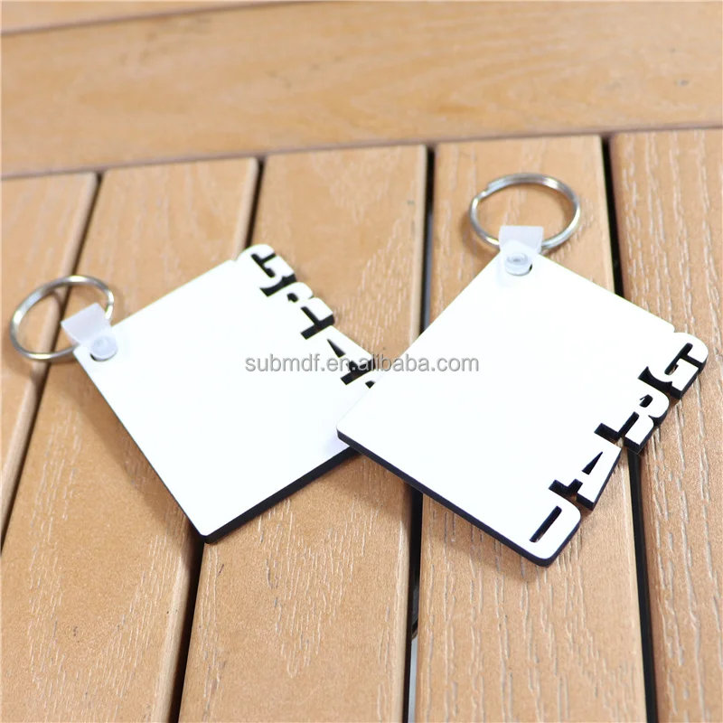 Free Sample Wholesale High Quality Double Sided MOM,GRAD,DAD Wood Keychain Custom Blank Sublimation MDF Keychains