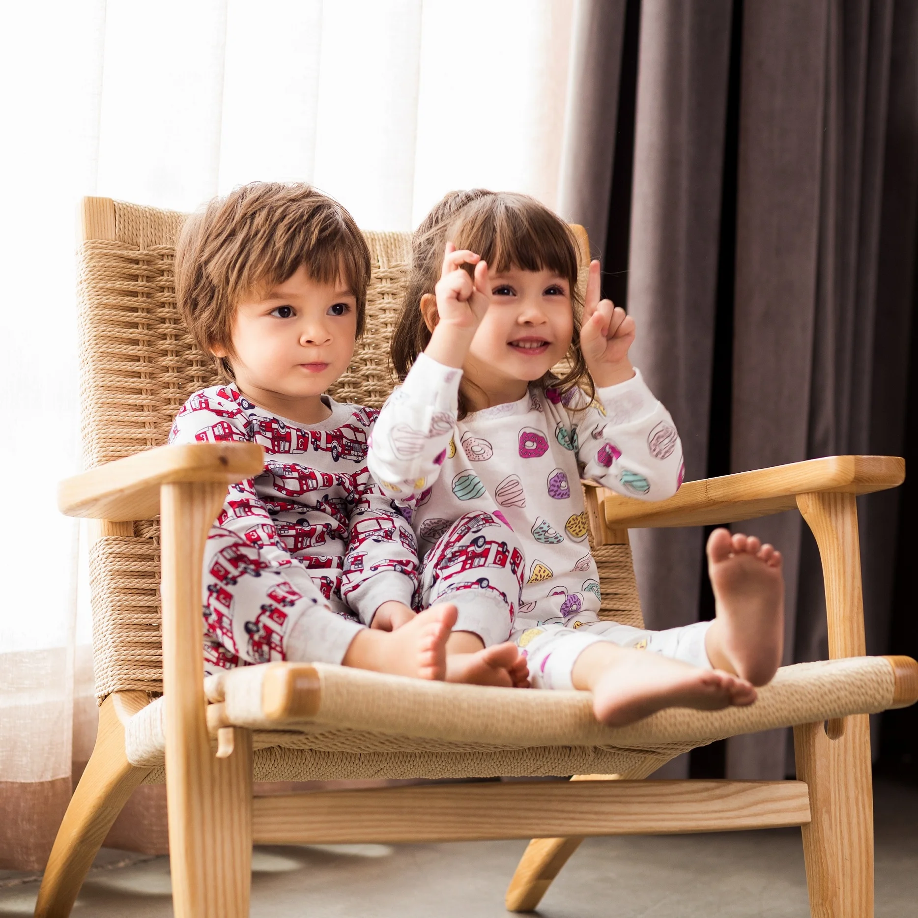 
Custom Summer 100% Cotton Castle Pink Kids Sleepwear Korean Children Pajamas Suit for Girls 