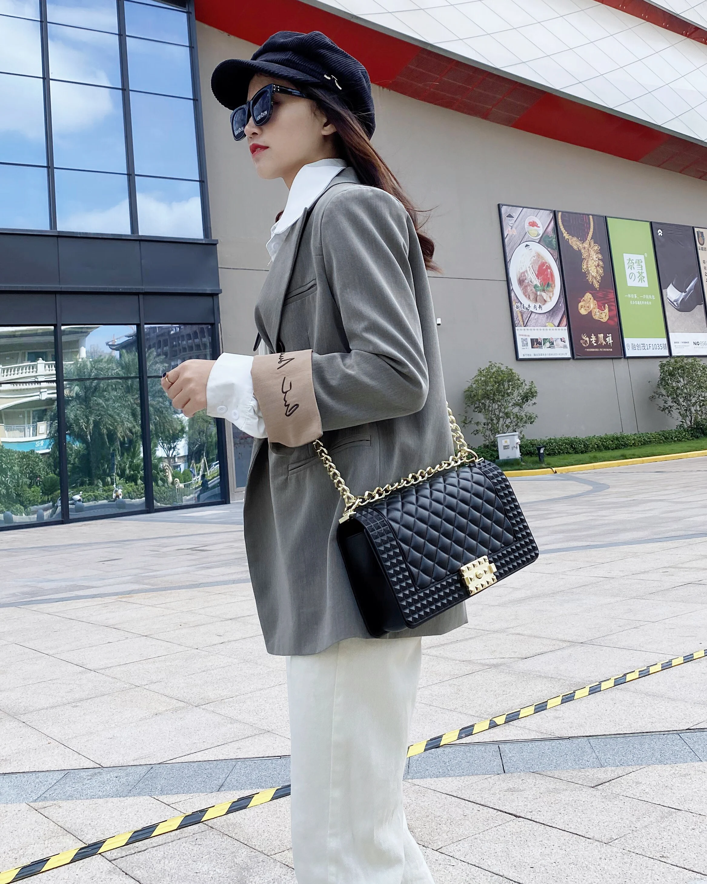 Angel Kiss High Quality PVC Lattice Chain Jelly Purses And Handbags Ladies Girl Fashion Candy Crossbody Bag