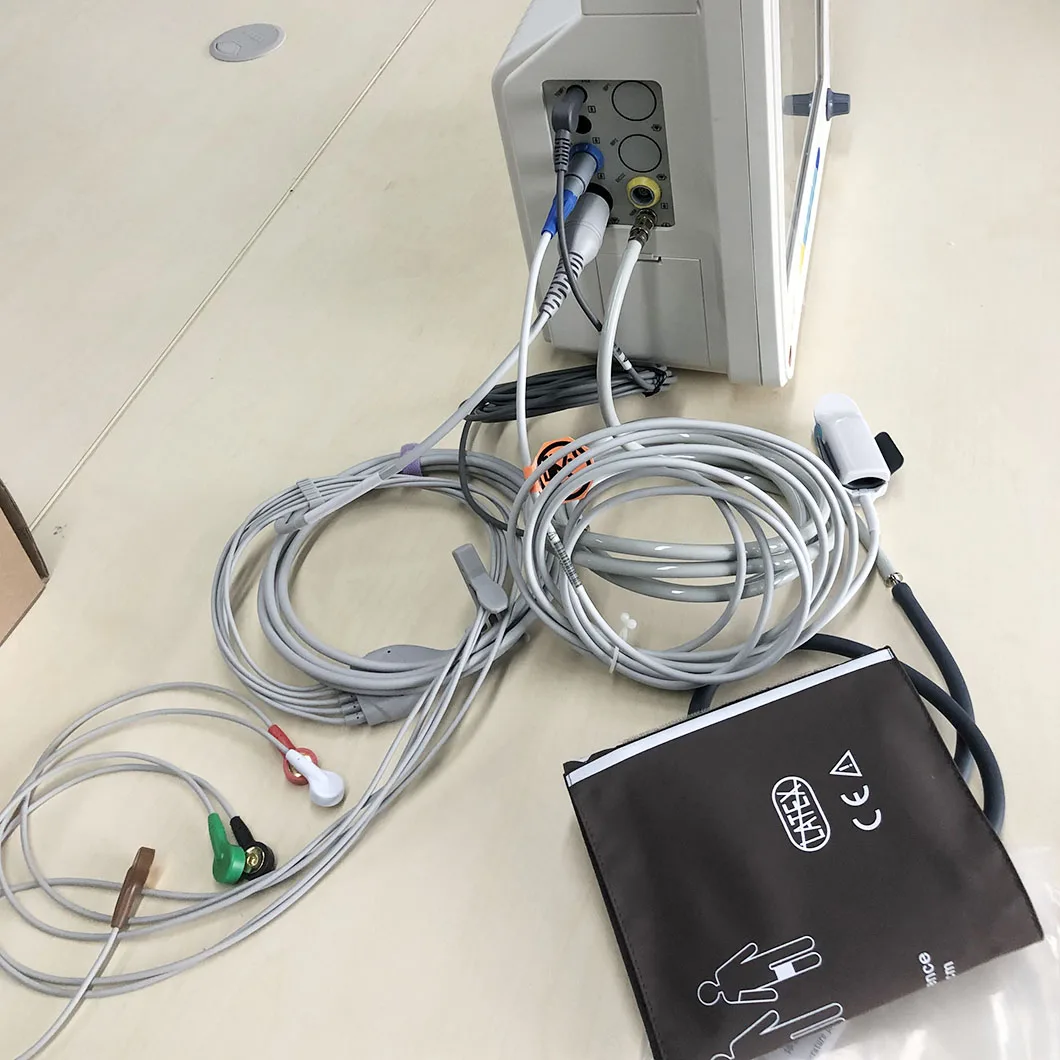 Pet Clinic Hospital TFT screen Veterinary Vital Sign Monitoring Multiparameter Vet Monitor