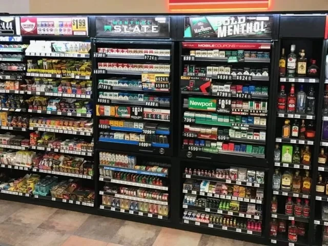 Индивидуальная мебель для магазина дыма табака выставочные полки напольная стойка шкаф Металлическая