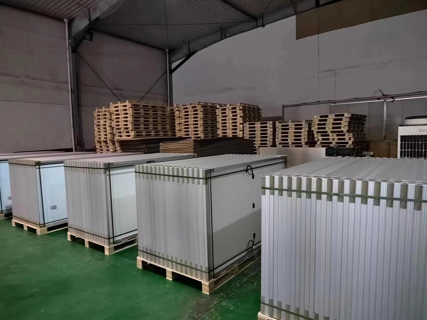 canadian poly solar panel 400w 410w 415w 420w 425w 430w 435w poly solar panel price list