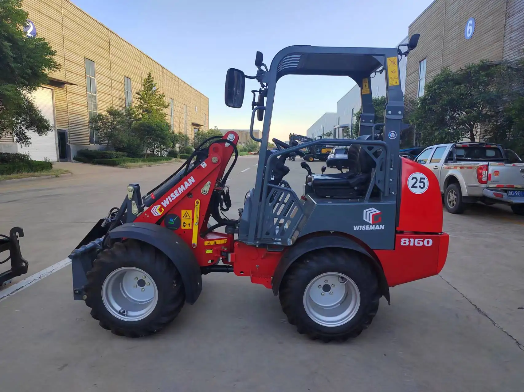 WISEMAN High Quality W1160 engine machinery 800kg compact articulated bucket small front end mini wheel loader