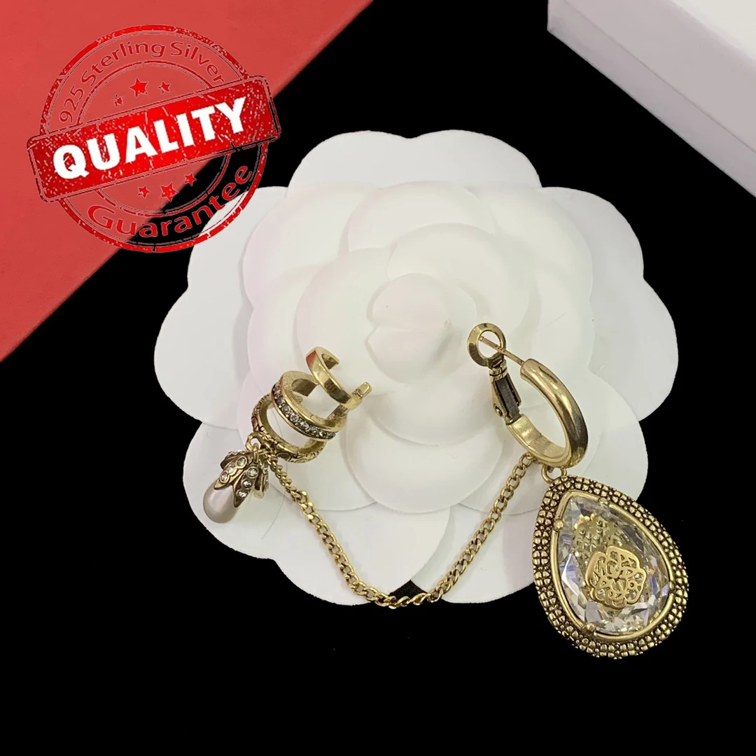 Alexander McQueens Cross border Hot Selling 925 Silver Single Diamond Set Pearl Chain Earrings for Girlfriend