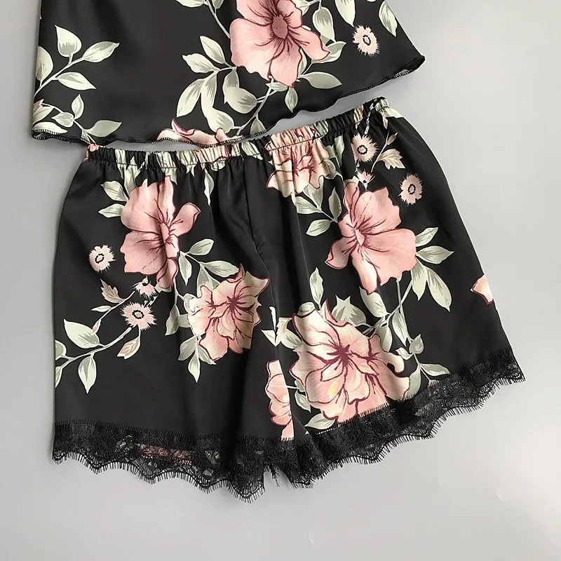 Cheap Pajamas Sets Sleepwear Woman Ladies Night Silk Sleepwear Pajamas Sexy Mulher Lingerie Product Sexy Nightwear Sleeveless