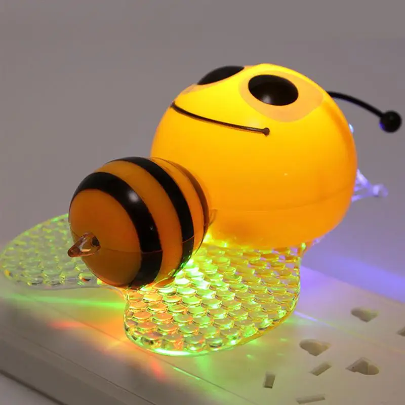 Bee Design Night Light Lamp Light-Controll Wall Nightlight for Baby and Toddlers with EU Plug