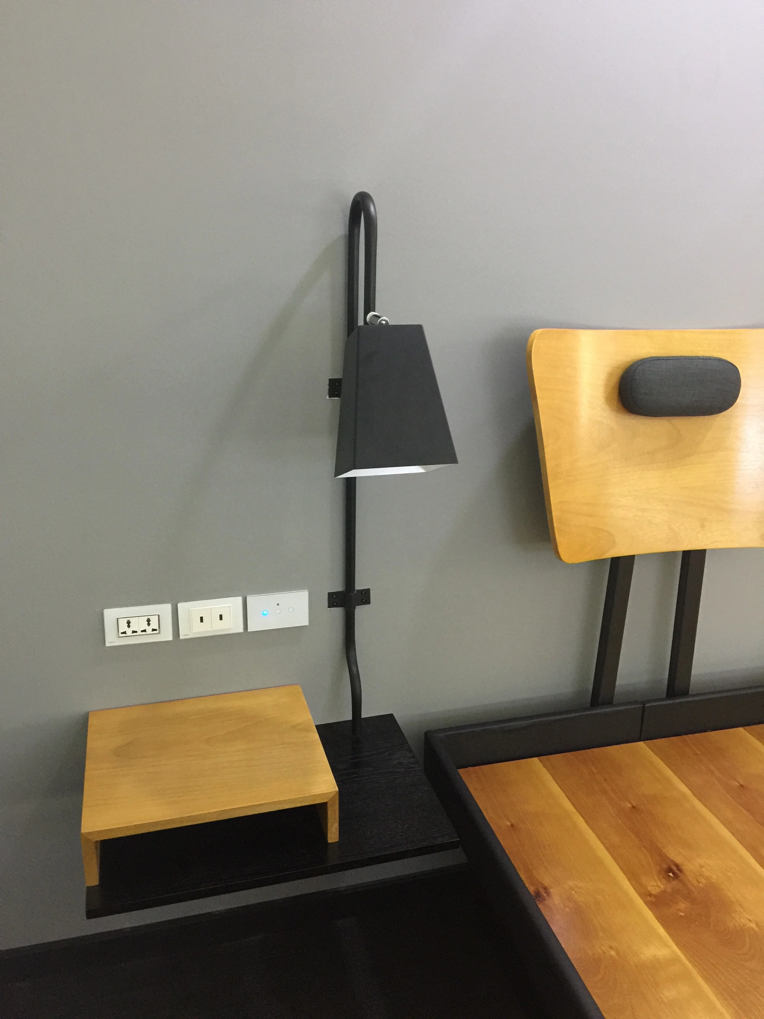 prefabricated hotel tiny house traler kit steel frame prefab mansion prefab house prefabricated house prefab home cabins cottag