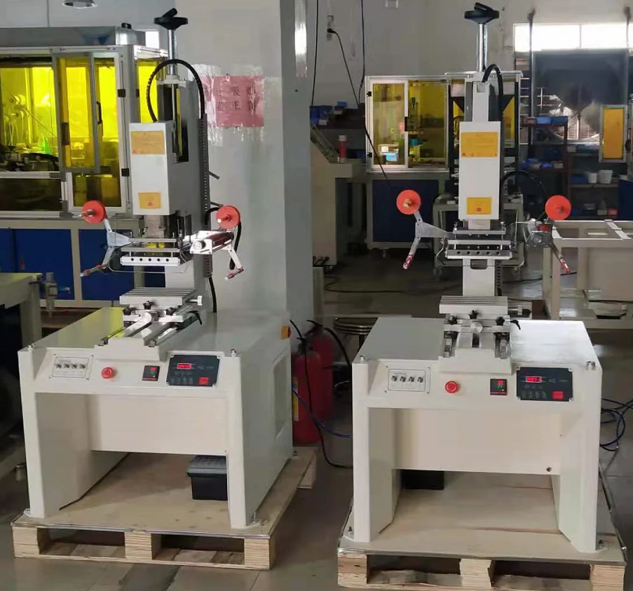 
New style Hot stamping machine for paper leather plastic products Hot sale running table hot stamping machine 