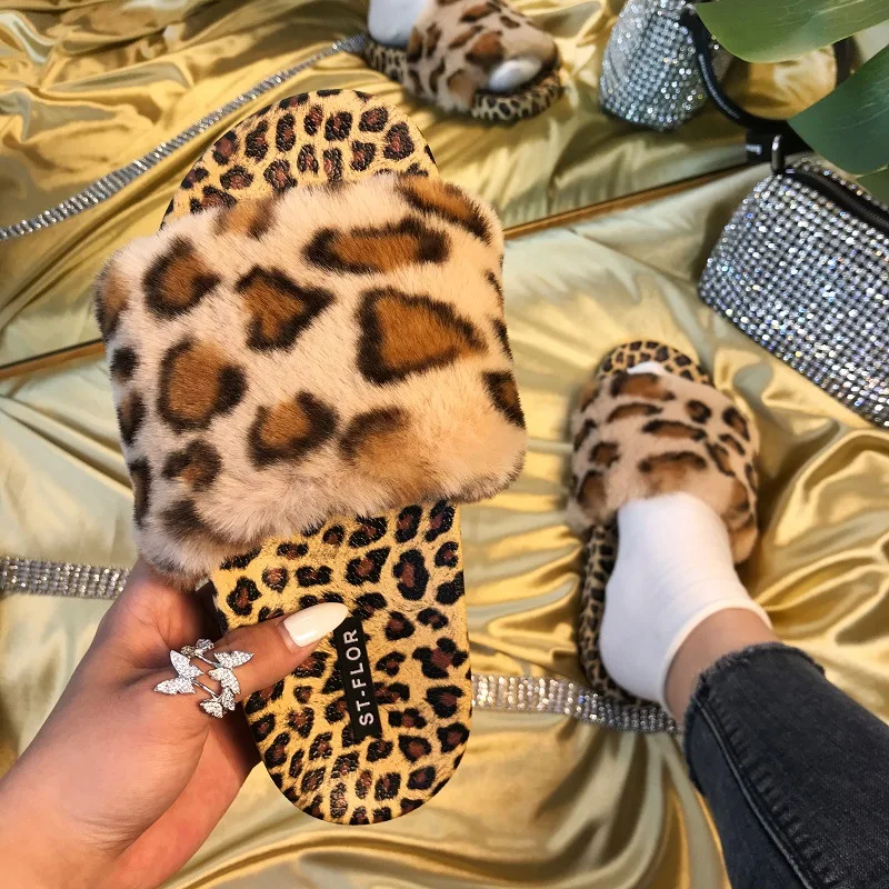 2021 designer new Leopard Warm Winter slides indoor outdoor plush fluffy fashion women fauxy fur slippers