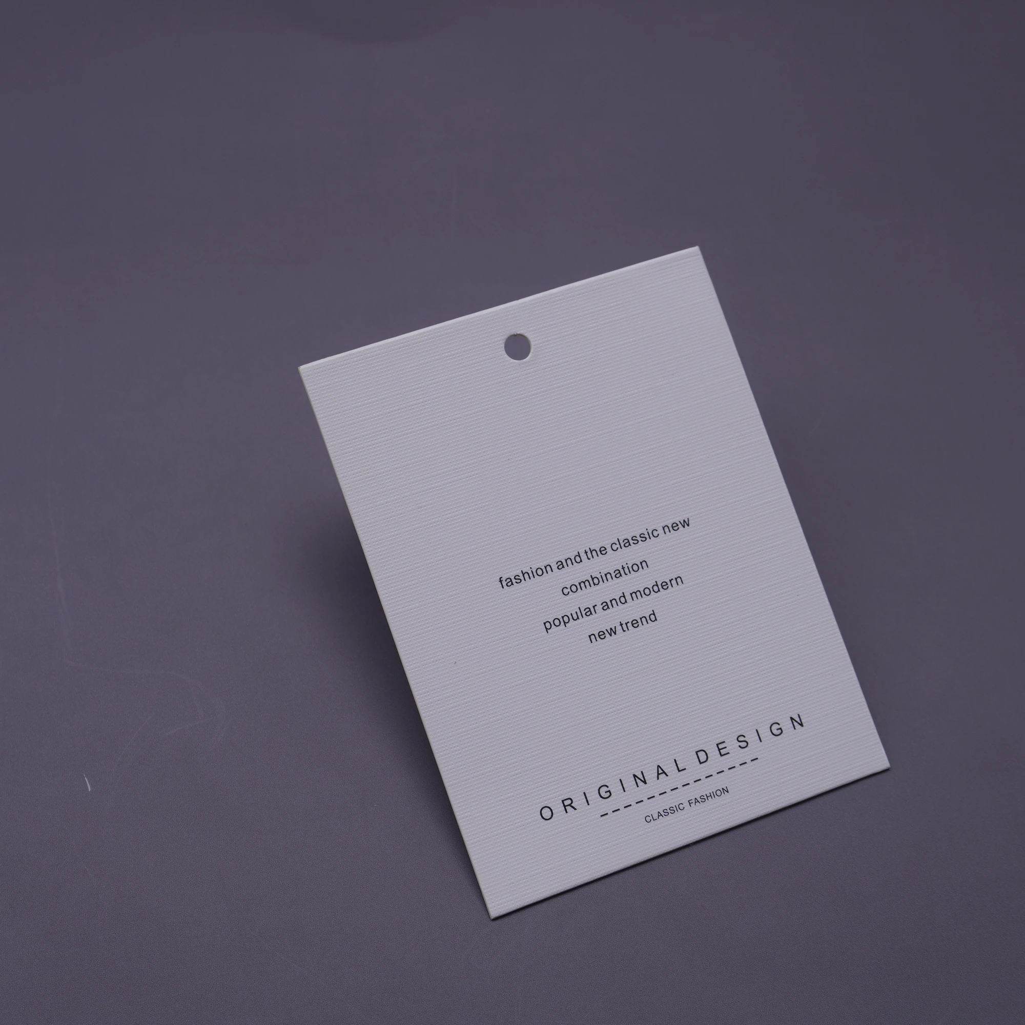 Swing Tag Garment Paper Hangtag, China Clothing Hang Tag, Garment Price Tag