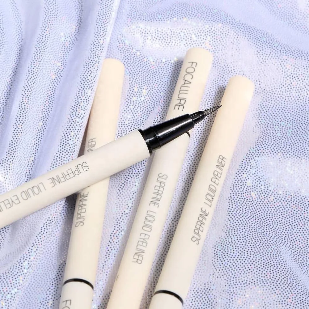 
FOCALLURE New Coming Multi-Functional Eyes Makeup Oil Free Long Lasting Liquid Brush Tip Eyeliner Pen Black 