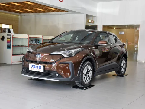 2023 в наличии оптовая продажа TOYOTA IZOA E 400 км новые энергетические транспортные средства тройной литиевый аккумулятор для автомобиля маленький внедорожник 5 мест взрослых