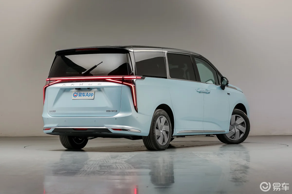 Large and luxurious 7-seat electric MPV new on market 2022 model new and used car for sale
