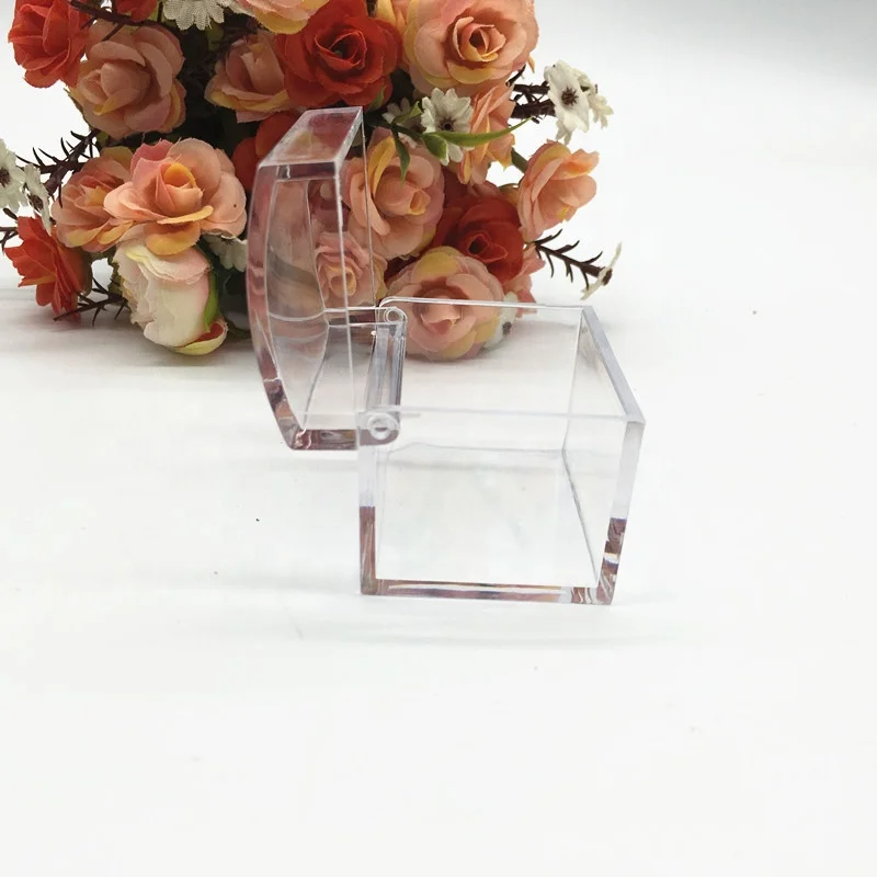 Handmade Wedding favors Bridal shower Gifts Party Decoration Transparent Candy Box Plastic Small Treasure chest jewelry box