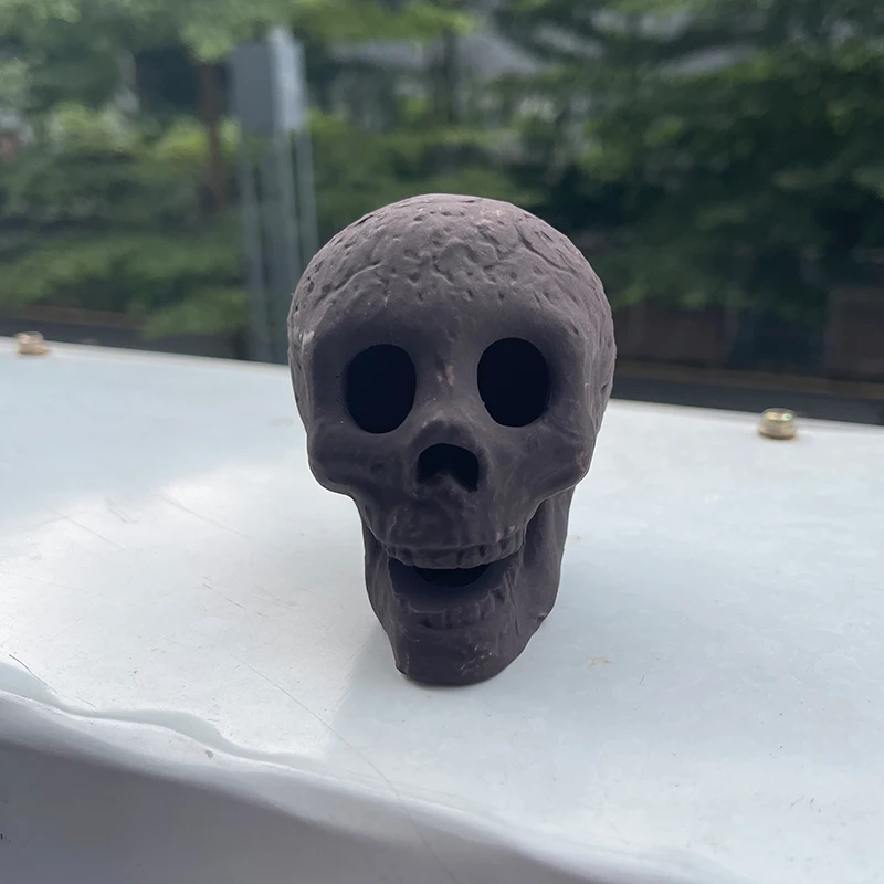 2021 factory high-quality new fast delivery exquisite ceramic Halloween decorated skulls