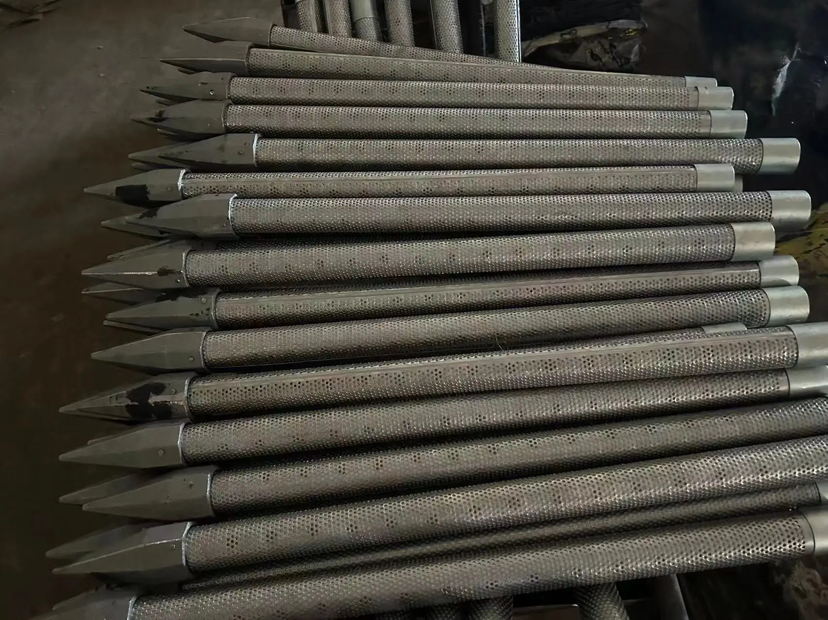 1.25inch galvanized driven sandpoint filter screen pipe point for shallow water wellpoint portable garden hand pump