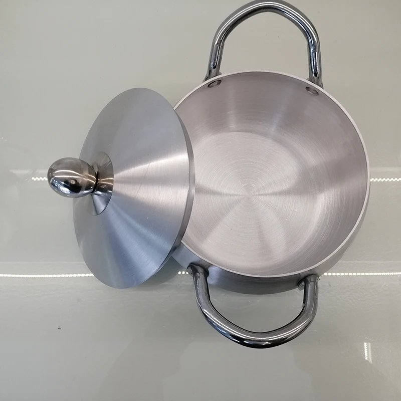 Specializing in the production of belly shaped aluminum material silver pot set cooking set