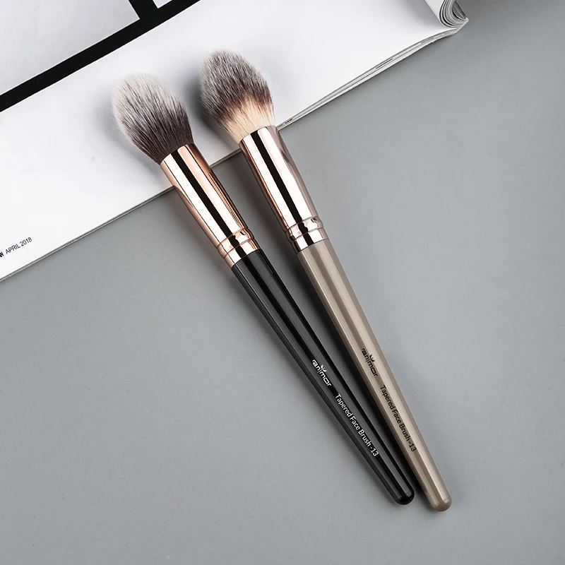 Anmor Professional Make Up Brushes Face Highlighter Makeup Brush