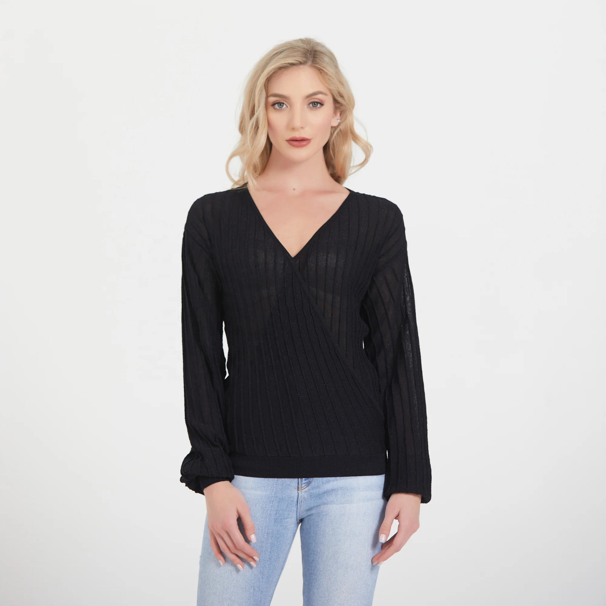 ОЕМ принимаются индивидуальные дамы пуловер с v-образным вырезом и специальный крестообразный дизайн со скрытыми пуговицами фонарь с длинным рукавом Свободный вязаный женский свитер