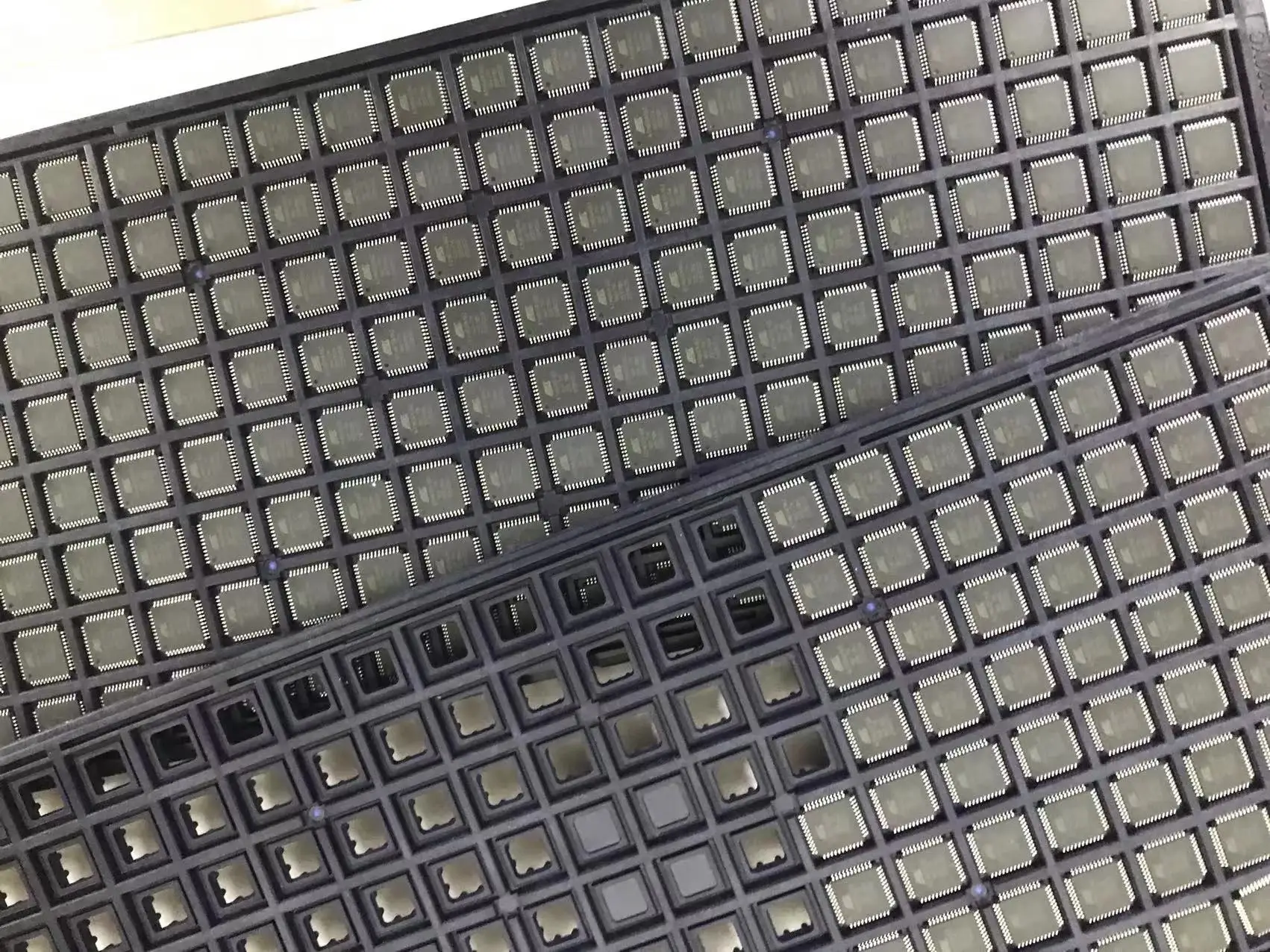 New Original  PIC12F1822-I/SN PIC12F1822-I PIC12F1822 IC Integrated Circuit SOP-8