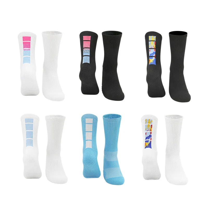 Custom logo OEM thick basketball sport socks men athletic socks grip anti slip towel bottom soccer stripe socks