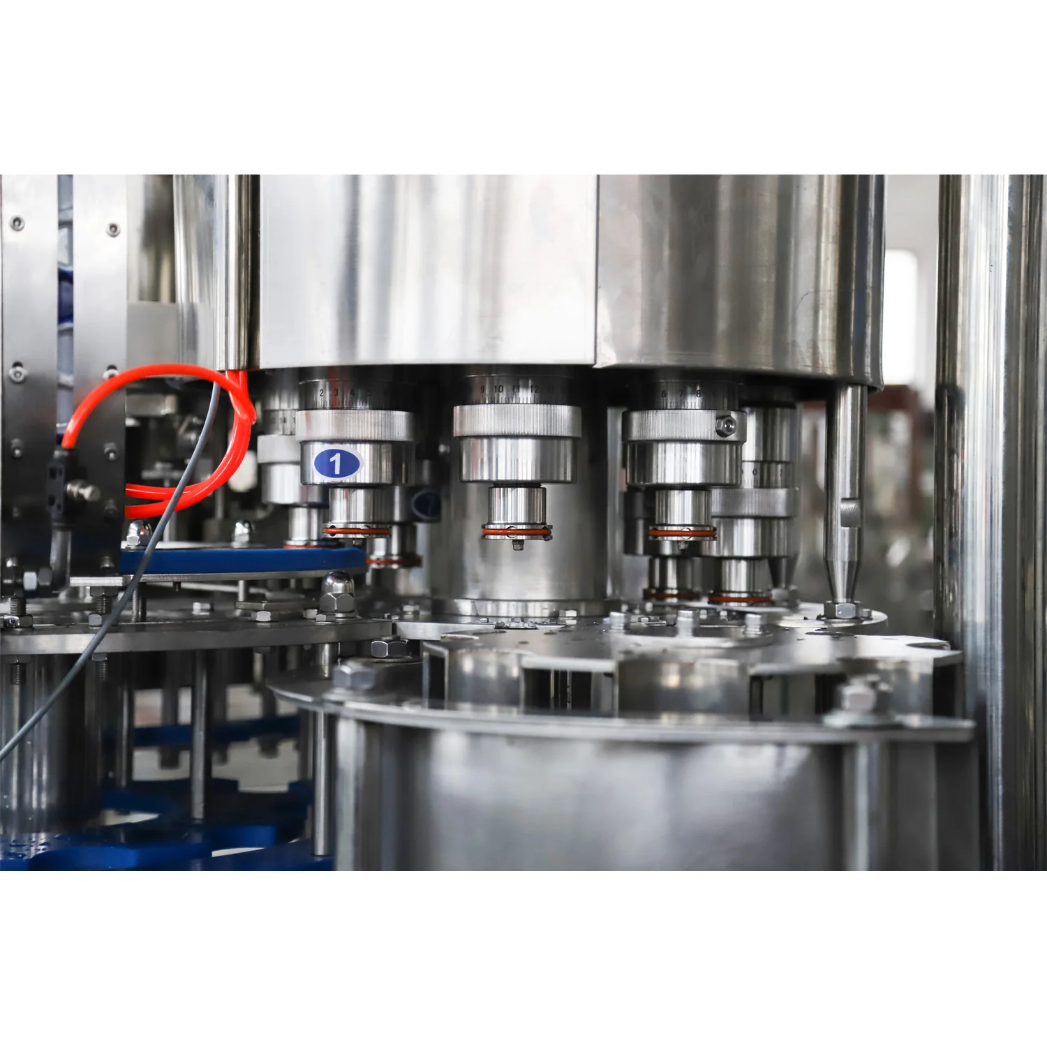 Sparkling Carbonated Soda Water Pet Bottle Filling Machine Equipment Plant