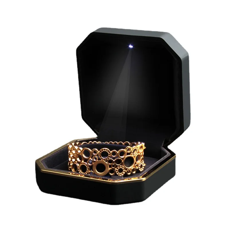 Hot Selling LED Light Ring Box Velvet Leather Jewelry Storage Box with LED Lights for Necklaces Earrings Plastic Storage Box
