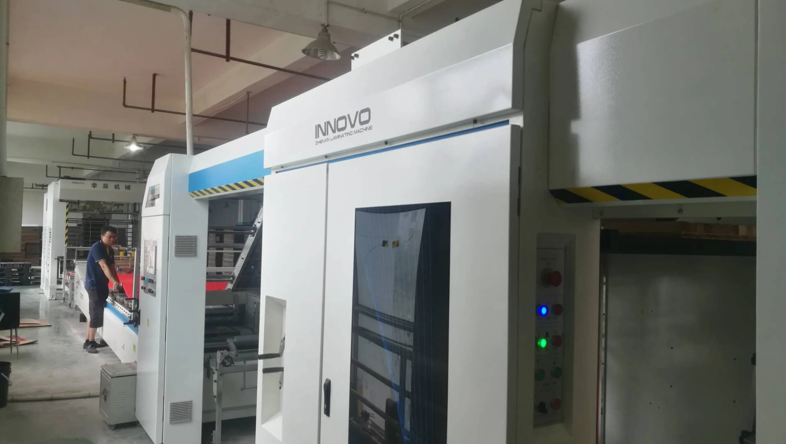 Automatic Sheet to sheet paper mounting machine/cardboard to corrugated paper laminating machine/paper board laminator machine