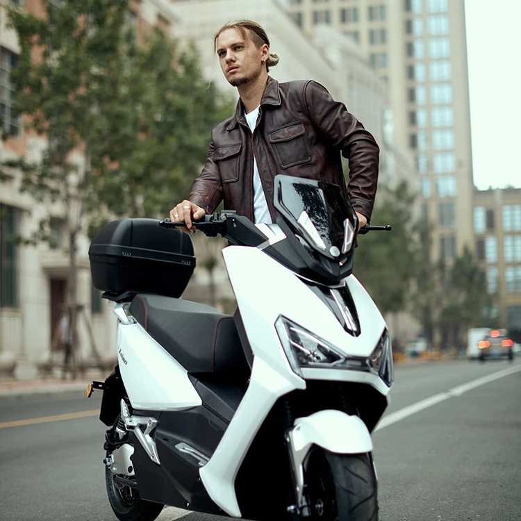 AIMA Tiger X611 EEC Fast Electric Motorcycle Scooter Bike 2000W 35Ah 60KM/H Electric Scooters Powerful Adult