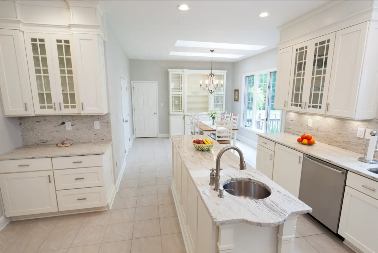 Contemporary L-shape Medium Kitchen With Solid Wood Shaker Cabinets Modular Customized Kitchen Cabinet