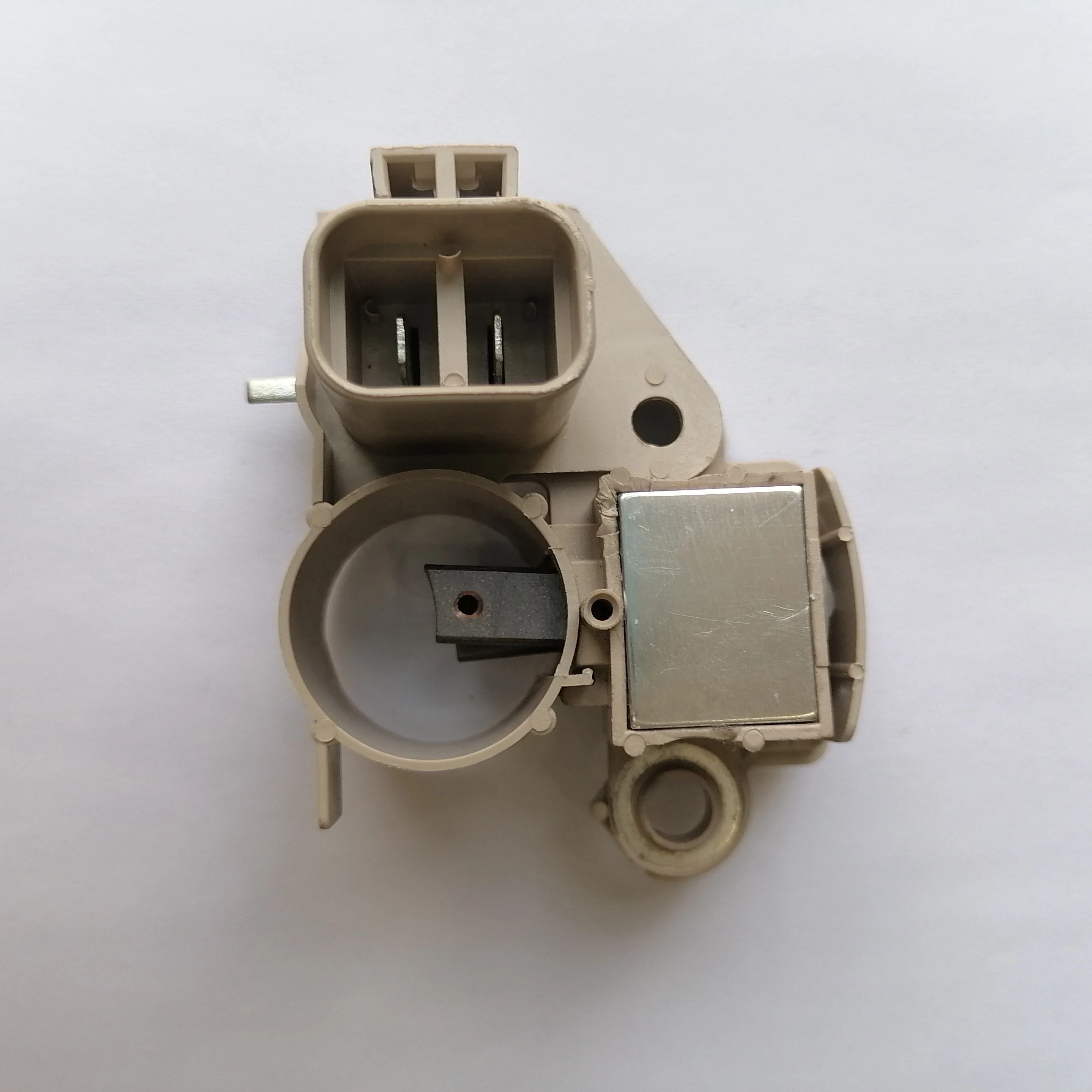 Factory Direct Sale Car Alternator Voltage Regulator IM217 For New Hyundai