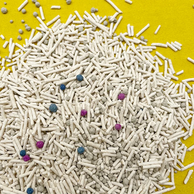 Supplier OEM Dust Free Strong Agglomeration 6L 7L Ball Shape Bentonite Mixed Tofu Cat Litter Easy Clean Economic Cat Toilet Sand