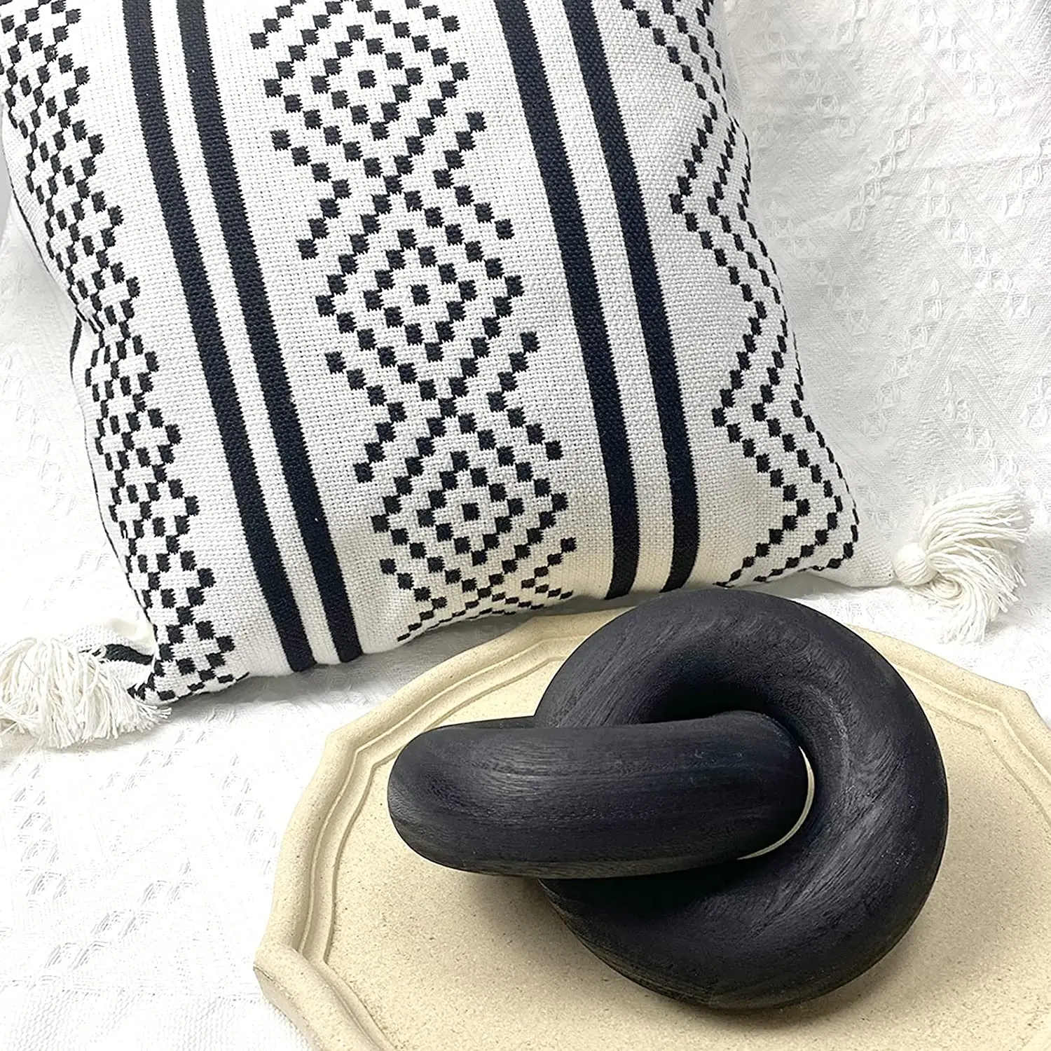 Black 2-Link Wood Chain Link Decor Wood Knot Decor Home Shelf Decor Hand Carved Boho Bead