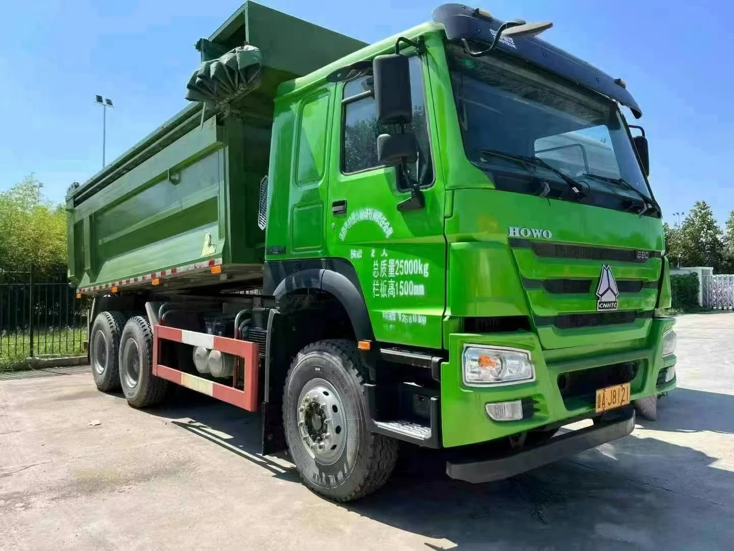 Сверхмощный 6x4 10-колесный самосвал 380hp 40-тонный дизельный двигатель в наличии для продажи