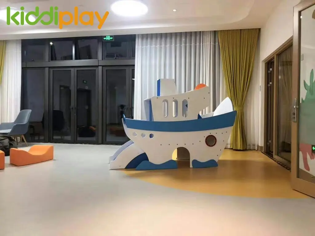 
Happy Children Wooden kids house 