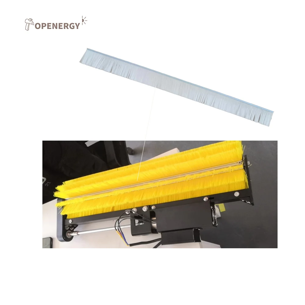 Telescopic Roller Solar Panel Cleaning Brush Strip Used For Professional  PV panel cleaning