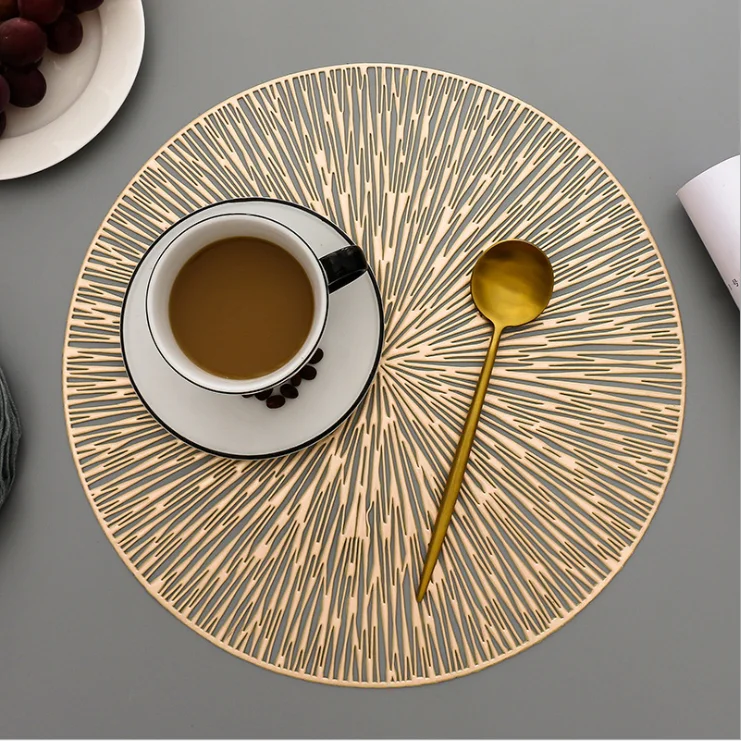 luxurious gold round placemat for table decorating