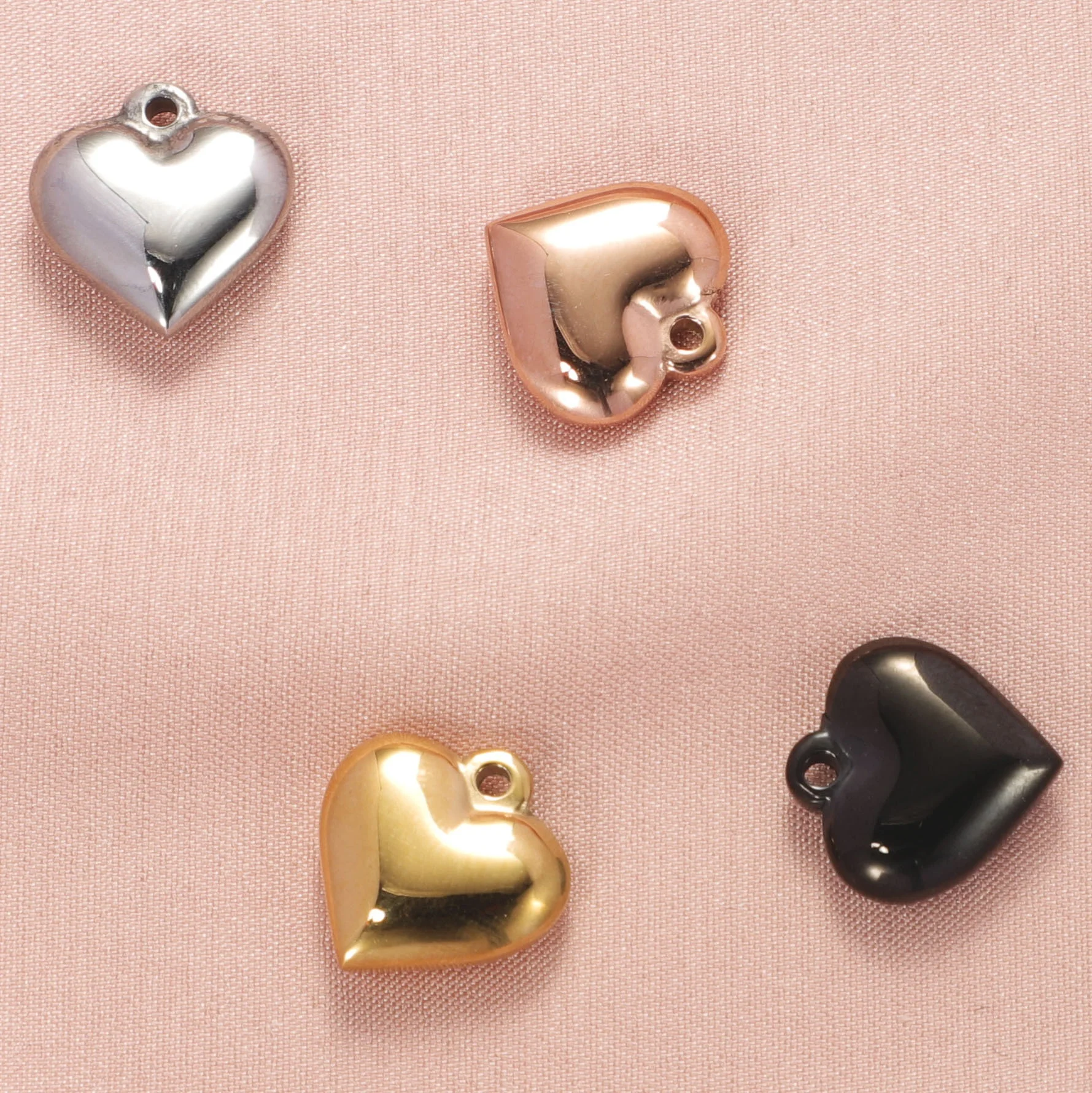 PDANY Wholesale Classic Heart Design Gold Plated Customizable Pendant Charm for Jewelry Making Symbolic Fashion Pendant Charm