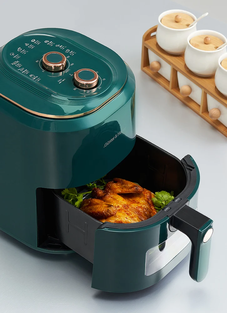 Air Fryer Powerful 1400W Easy to Cook 80-200F Temp Fry Force 360 Technology cooks food quickly