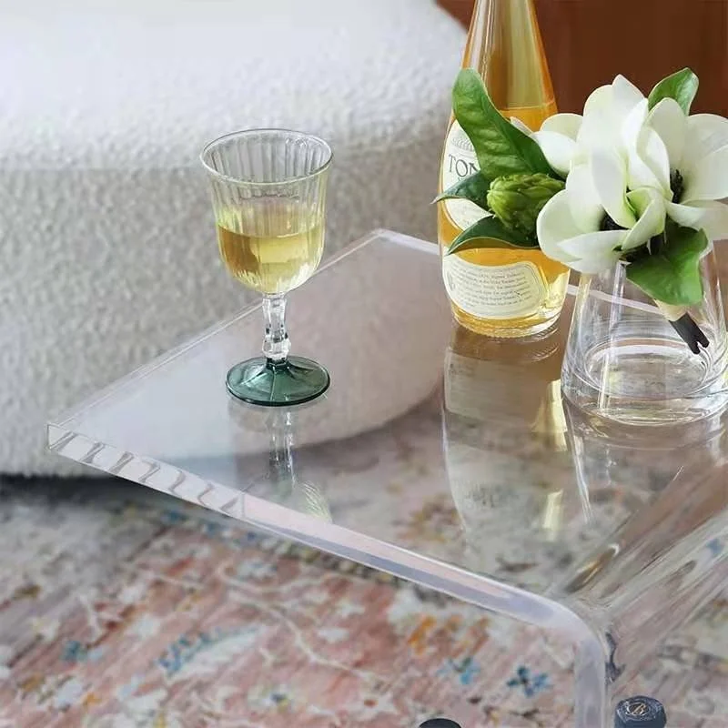 Clear Acrylic Bedroom Furniture Lucite Table With Four Wheels Luxury Coffee Table