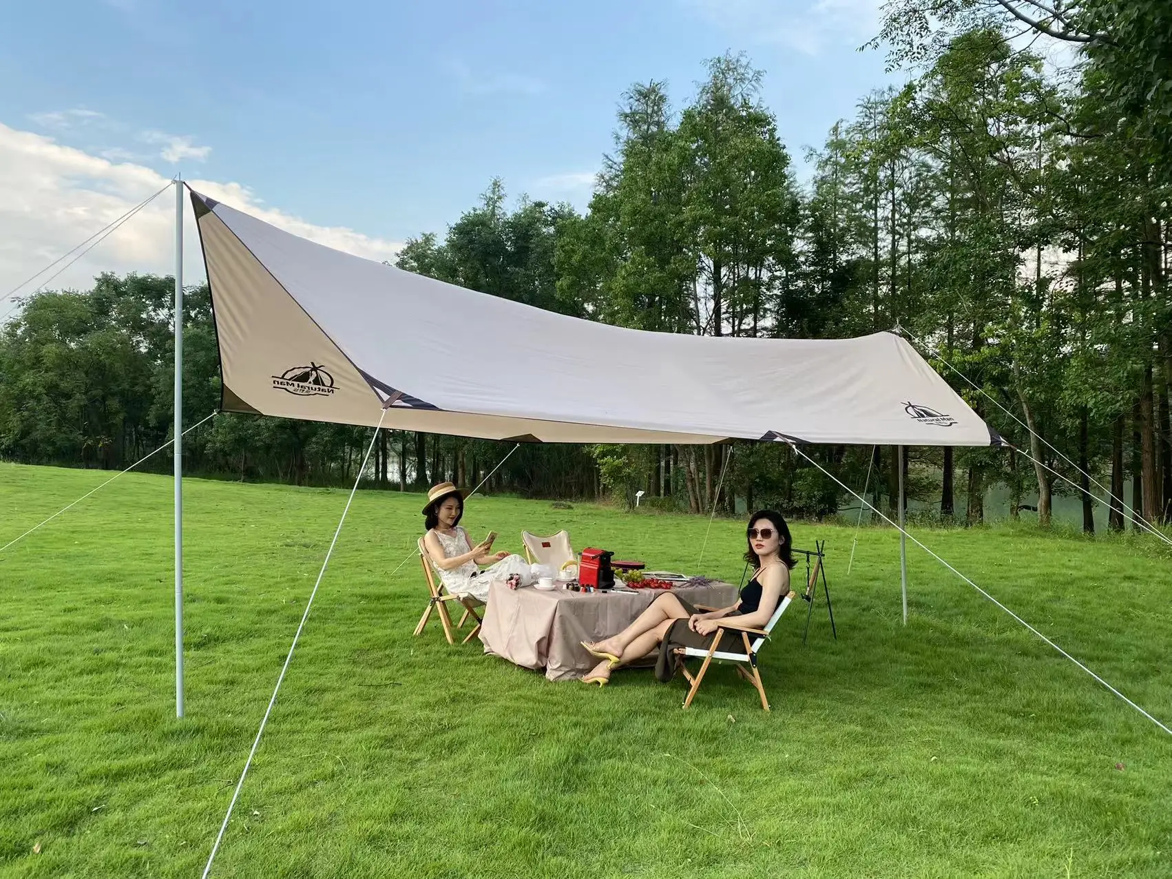 High Quality Factory Price Cheap Outdoor Glamping Portable Hiking Folding Tents And Camping Large 3-4 Family Tent