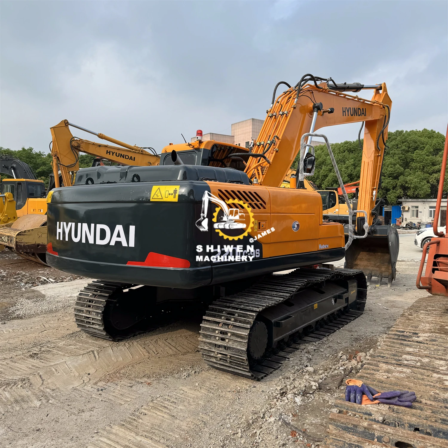 Гусеничный экскаватор HYUNDAI 220LC-9S Korea оригинальный низкорабочий высококачественный гидравлический