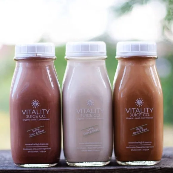 500ml and 16oz fresh french square clear glass bottle for beverage bottle with label