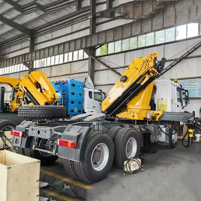 Sinotruck Howo 15Ton 20Ton 30Ton 380 400 430Hp Truck Mounted Crane
