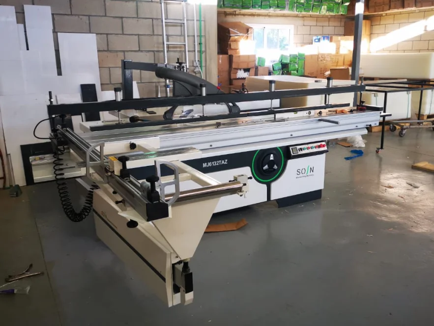 sliding table saw (2)