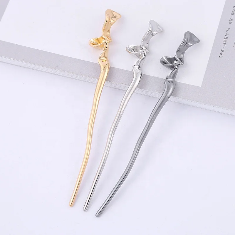 Vintage wavy hair stick wand chop hair pin girls metal hairpins geometric line hair chopsticks accessories for women