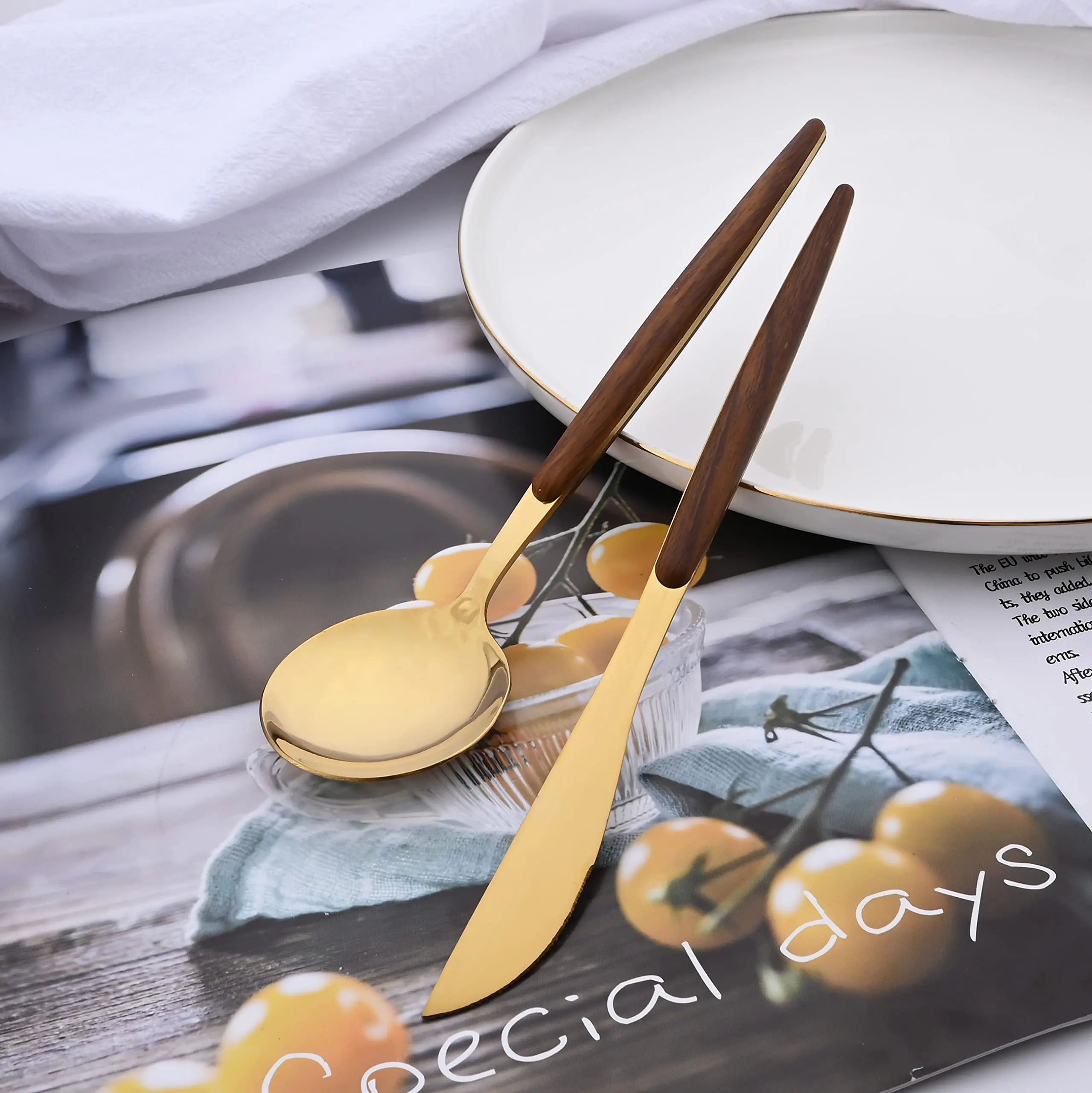 Manufacturer Wholesale Top Seller 2023 Amzn Stainless Steel Simulated Wooden Handle Gold Flatware Set