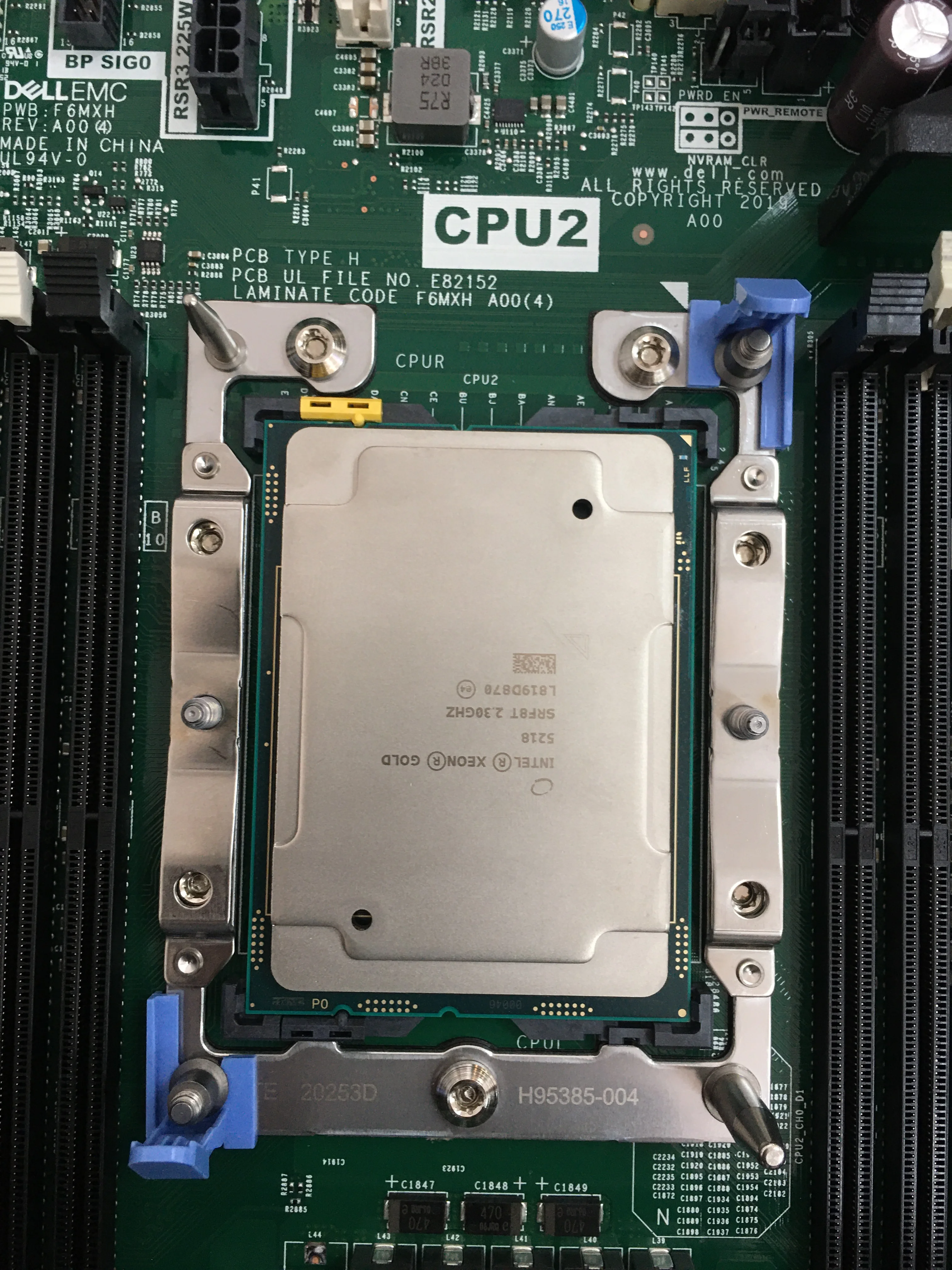 Intel Xeon Gold 5220 5220R 6230 CPU Server Processor