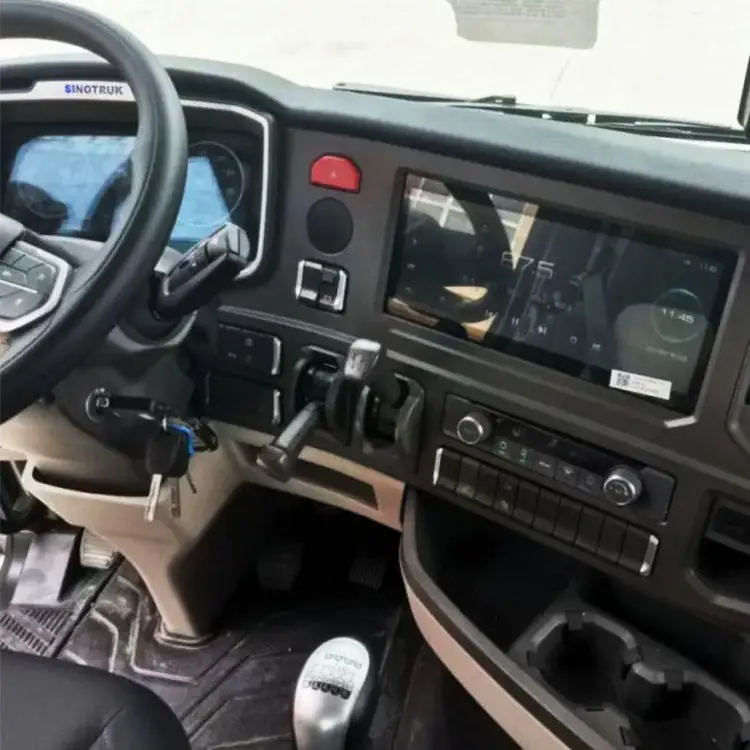 Sinotruk Howo All Wheel Drive 6x6 Trucks Tractor For Sale